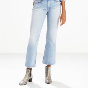 LEVIS CROPPED BOOT CUT SIZE 26